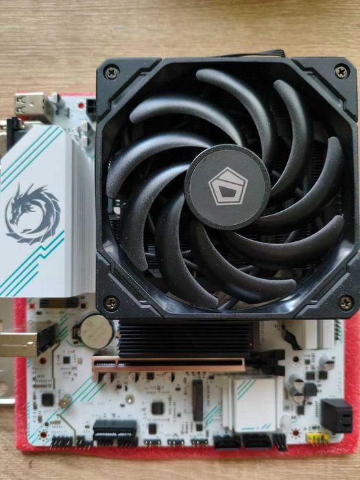 новый комплект Ryzen 7 5700X / SOYO B550M ARGB / 32 GB 3600