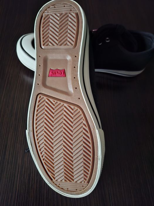 Trampki Levi's buty damskie