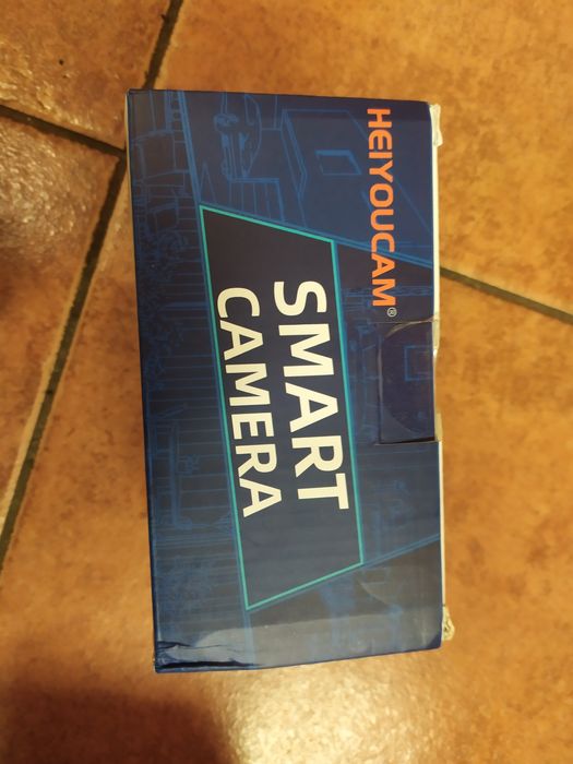 Sprzedam dwie kamery wifi do monitoringu.