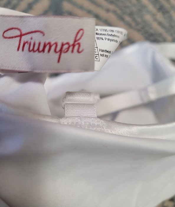 Triumph Новий боді