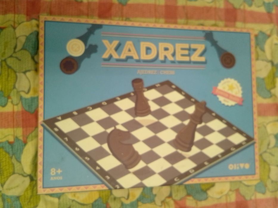 Jogo de xadrez correio da manhã completo como novo 10€