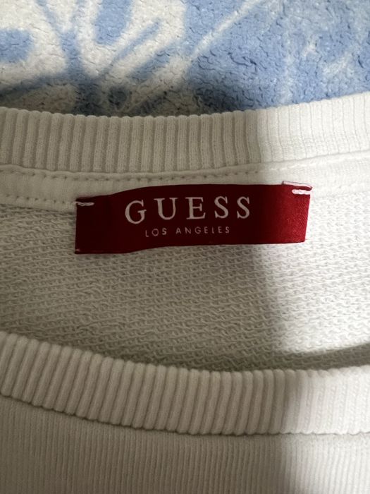 кофта guess біла