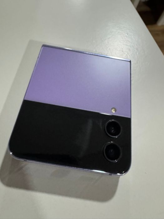 Samsung zflip 4 256