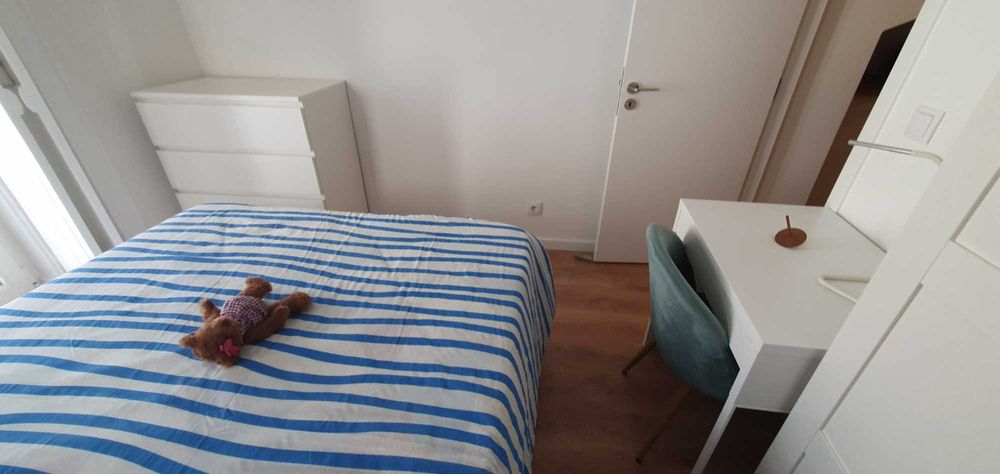 Predio mobilado com 3 apartamentos