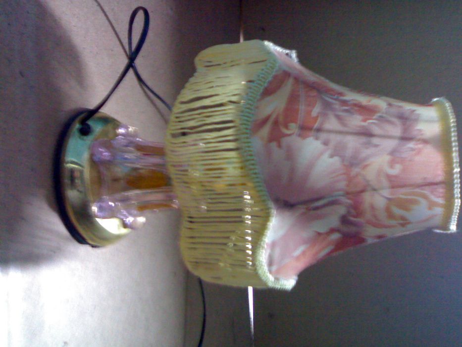 настольная лампа