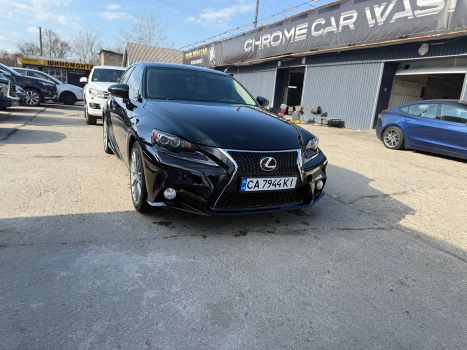 Продам  Lexus is 2014