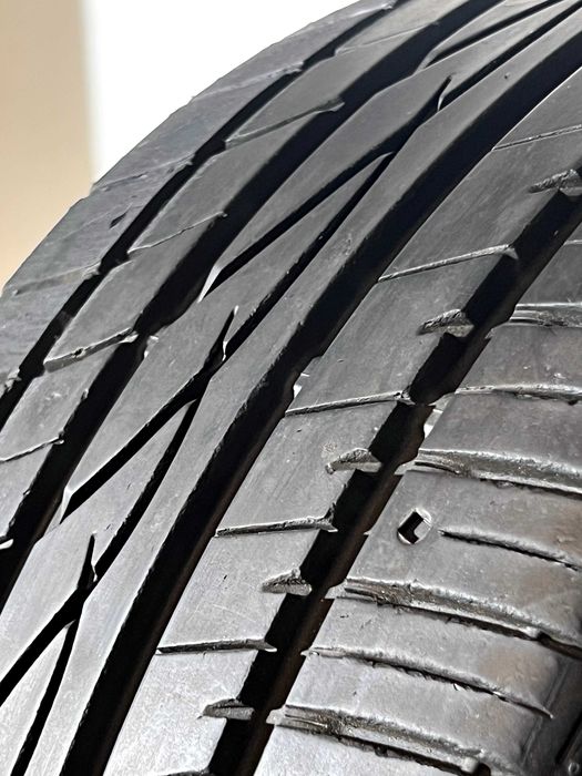 Pneus Falken Ziex ZE914 - 225/40/16 - Como NOVOS
