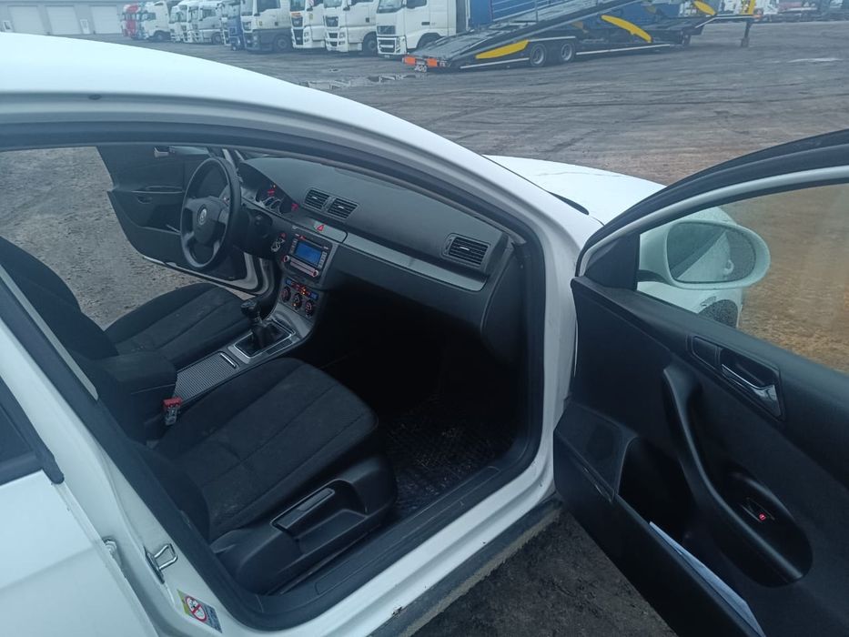 Пасат б6 2.0бенз 2008рік