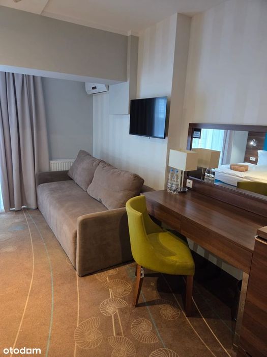 Apartament Studio przy Promenadzie Gwiazd 34 z miejscem parkingowym.