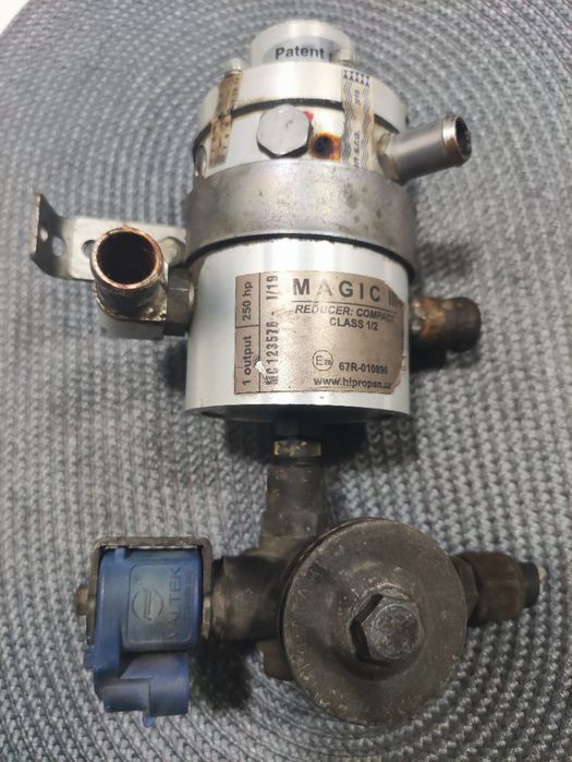 Редуктор с клапаном (газовый)