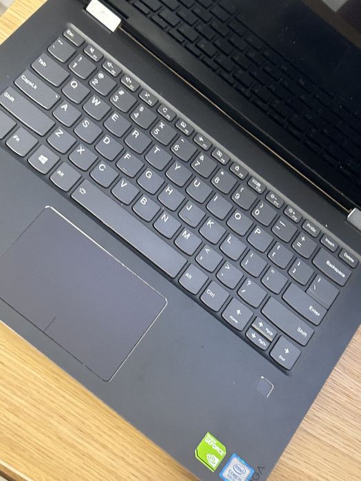 Laptop lenovo yoga 520
