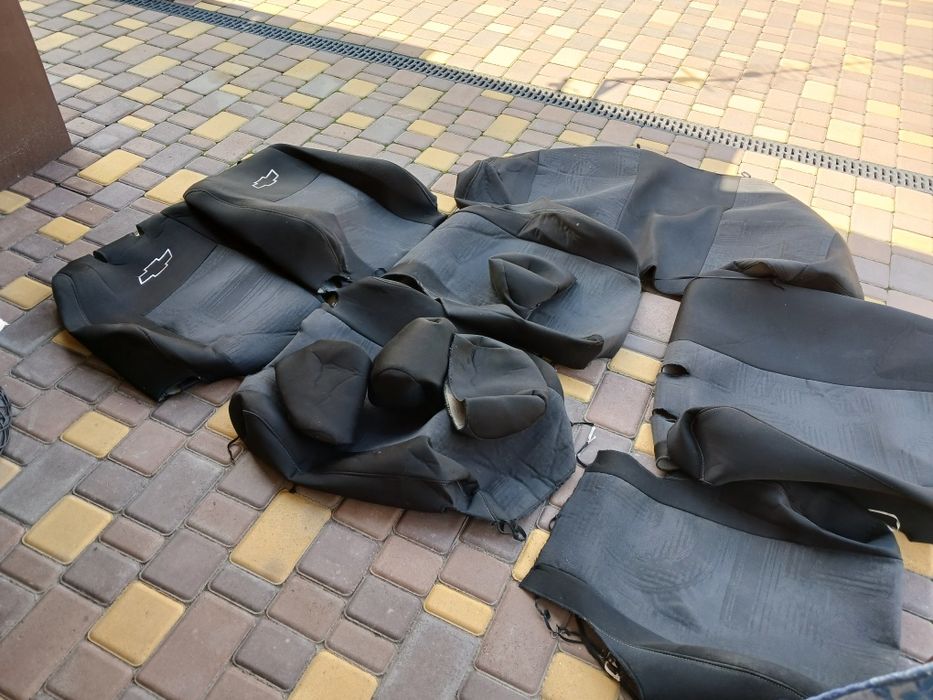 Чохли в хорошому стані