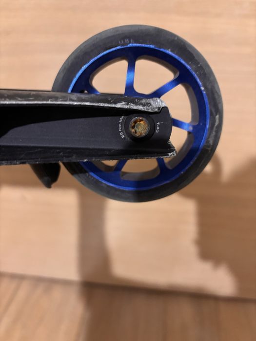 Castom hulajnoga wyczynowa