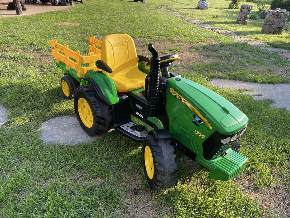 Peg perego john deer