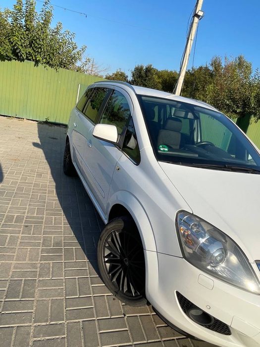 Opel zafira 1,7dizel