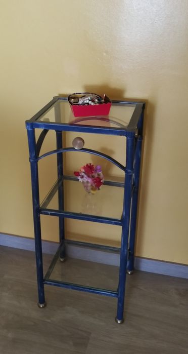 Novo valor. Vendo conjunto de entrada. Mesa aparador e espelho.