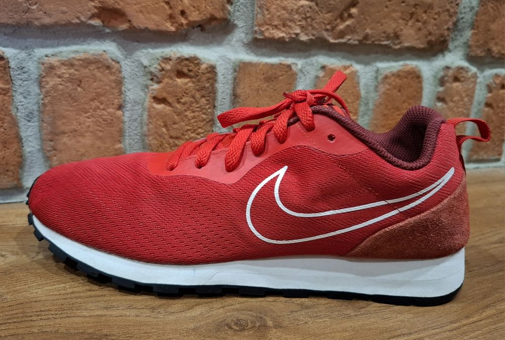 Buty Nike MD Runner, R. 43 - 8,5 - 27,5 cm