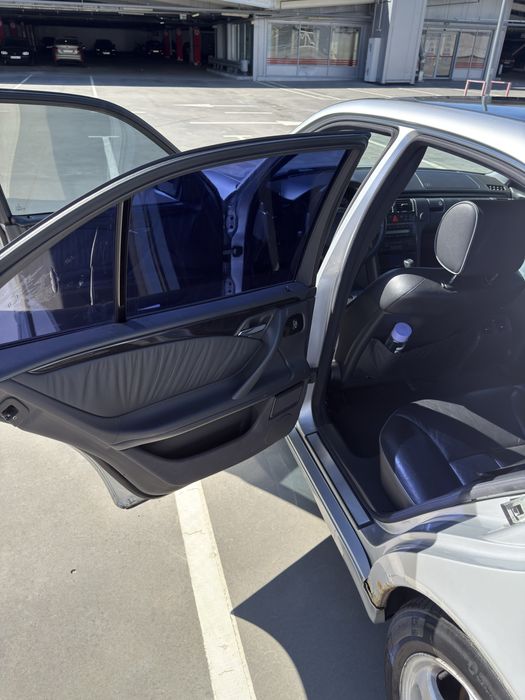 Mercedes-Benz E280 2000 w210