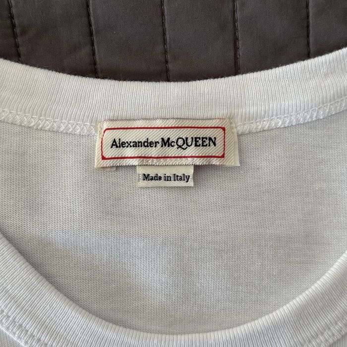 Koszulka z nadrukiem suwaka alexander mcqueen unisex