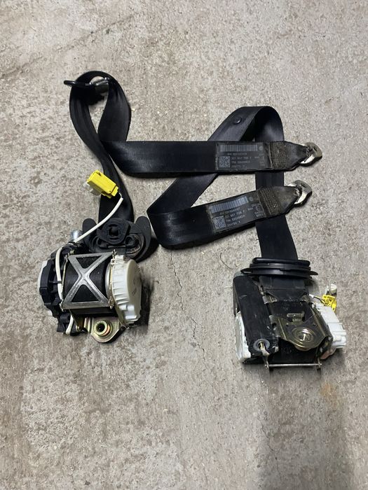 Pas bezpieczeństwa przód lewy prawy VW Passat B6 oryginał wysyłka