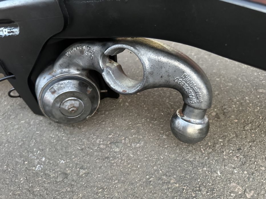 Фаркоп форкоп вольксваген тігуан 1 Tiguan 1 2007/2015 рік оригінал