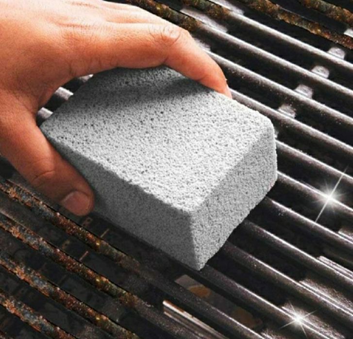 Pedra para Limpar o Churrasco.