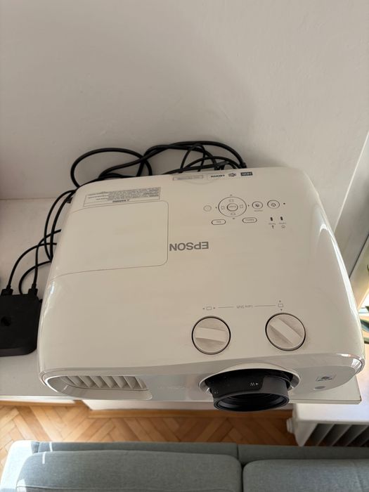 Rzutnik Epson TW7000 4K