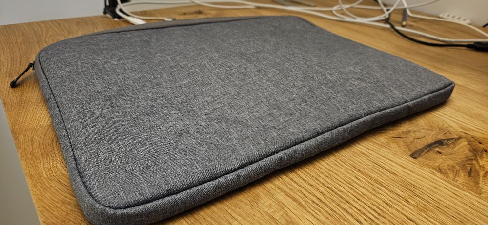 Etui do laptopa 15 cali