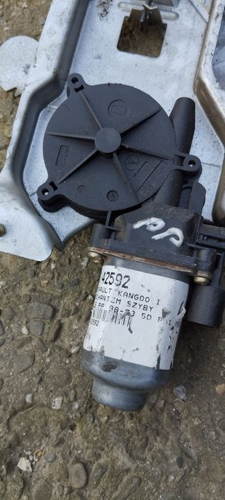 Mechanizm podnoszenia szyby