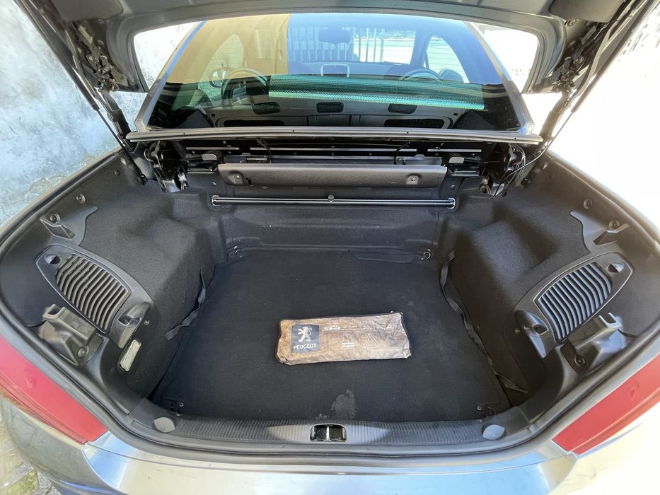 Peugeot 207 cc 2006