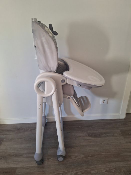 Cadeira de papa Chicco Polly2start