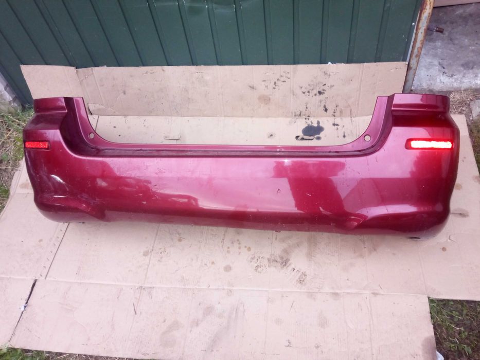 Toyota corolla verso II 04-09 zderzak tył tylny kompletny