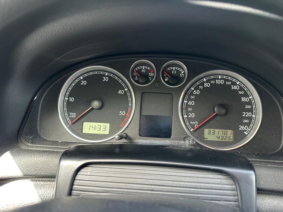 VW PASSAT 1.9 TDI - 10/2002