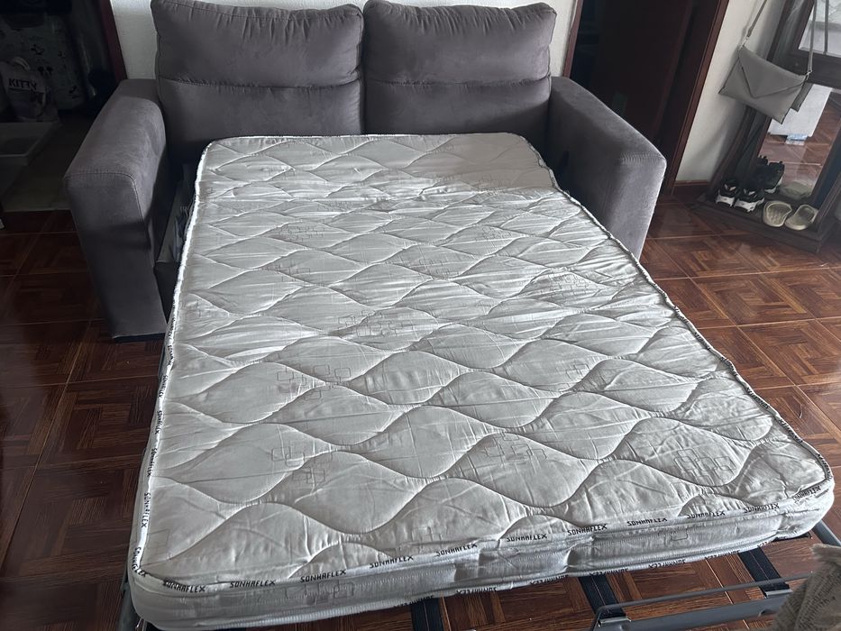 Vende-se sofá cama