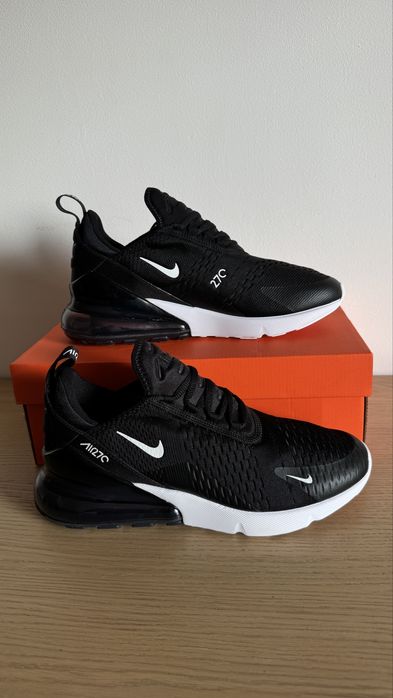 Nike Air Max 270 “Black / White” | rozmiar 43 EU