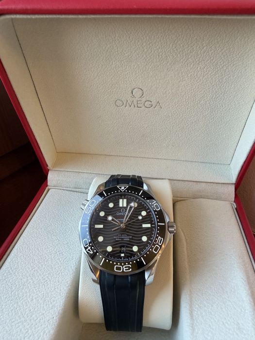 Omega Seamaster Diver 300M — чоловічий механічний годинник