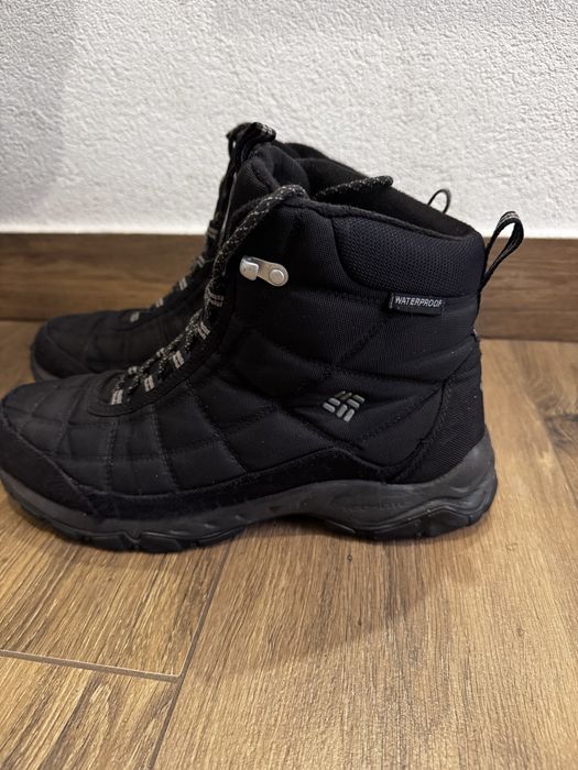 Трекінгові чоловічі черевики  Columbia  Firecamp Boot  Чорний