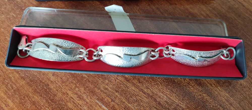 Naszyjnik wisiorek korale klipsy broszka kolczyki bransoletka zawieszk