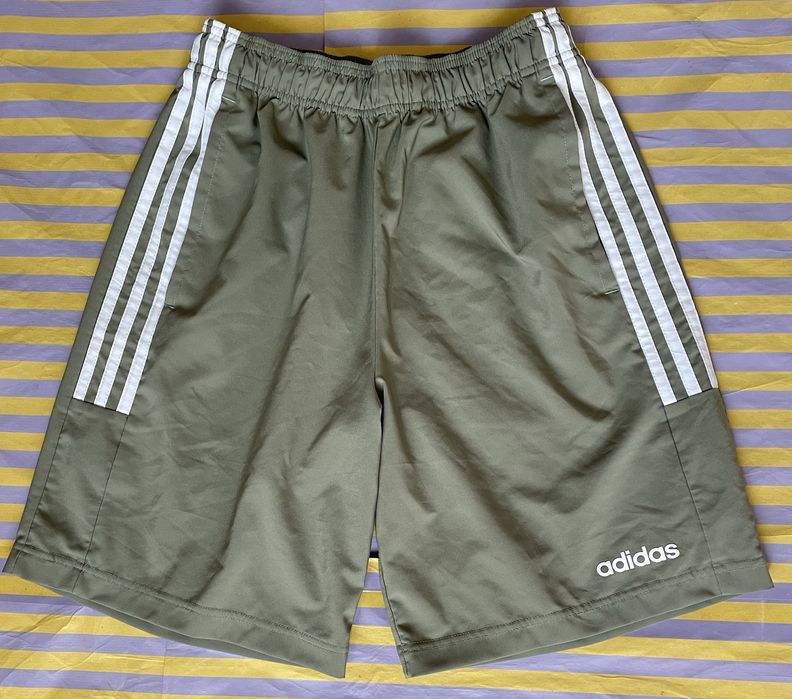 Шорти Adidas оригінал S хакі спортивні чоловічі літні