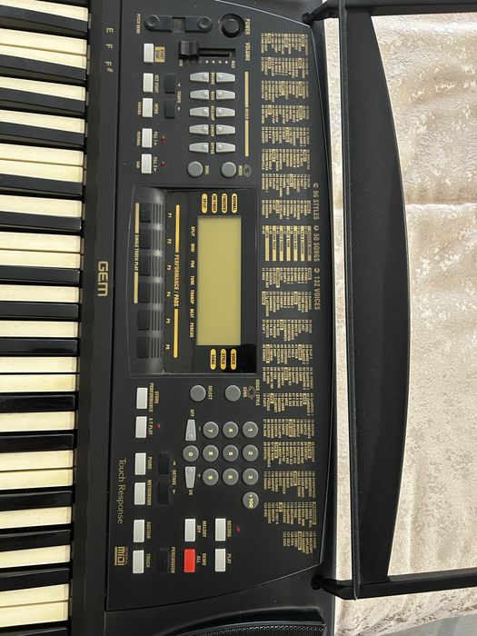 Teclado GEM GK 310