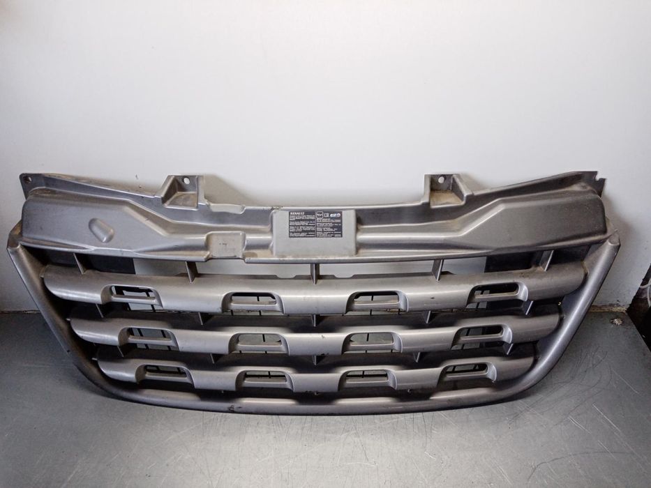 Grelha Da Frente Renault Master Iii Volquete Doble Cabina