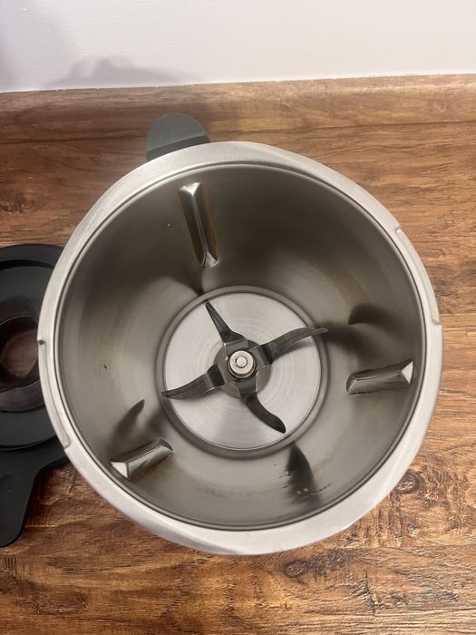 Robot Thermomix TM5 bardzo dobry stan ksiązki