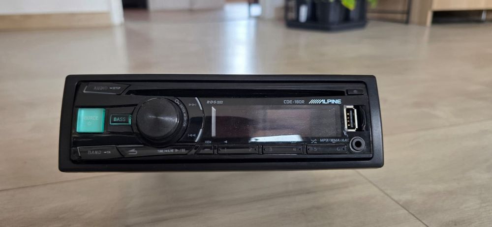 Radio samochodowe Alpine cde-180r