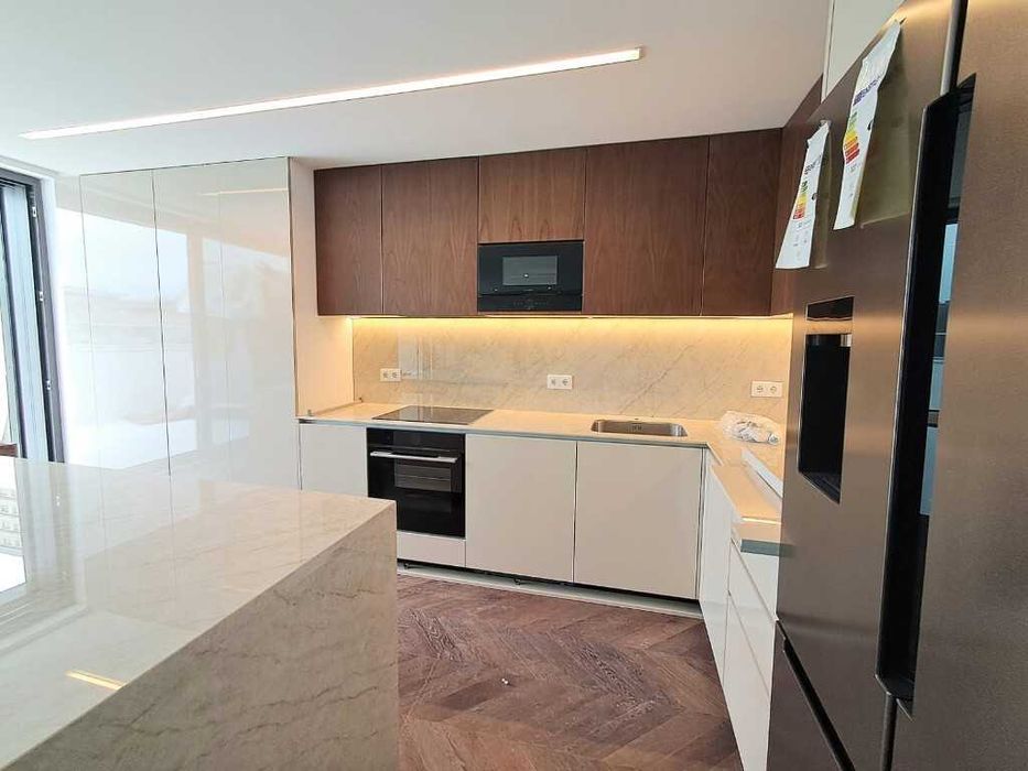 Apartamento T3 Duplex - Leça da Palmeira