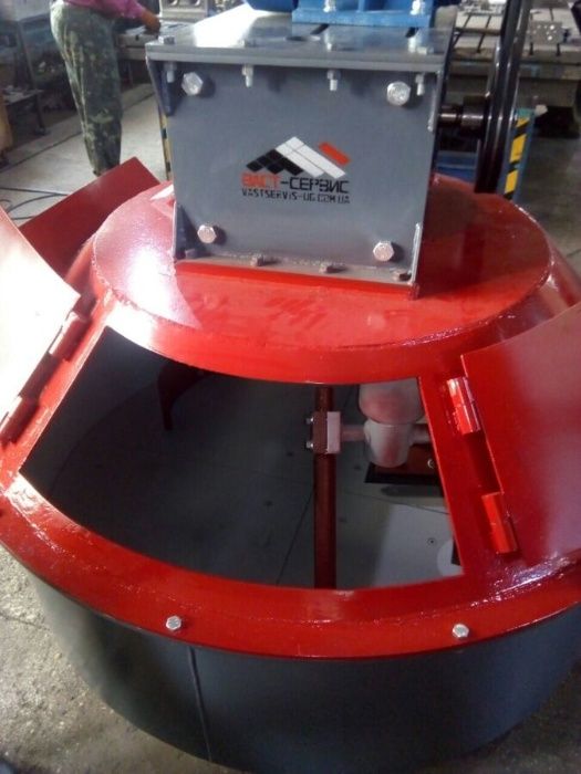 Бетоносмеситель, бетономешалка, растворосмеситель, мешалка, на 150 л.