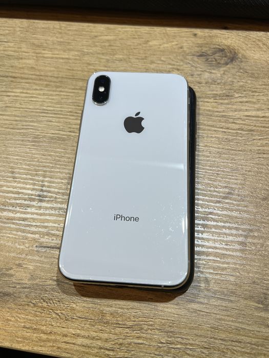 Iphone XS 256GB Biały + etui