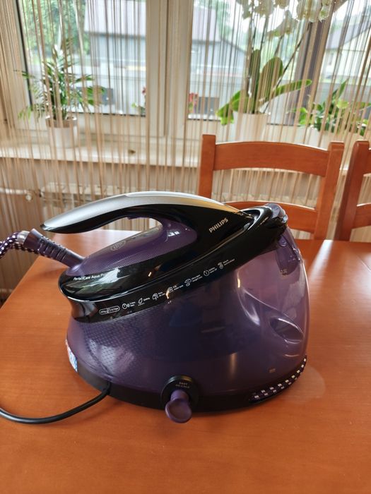 Żelazko generator pary Philips GC9405