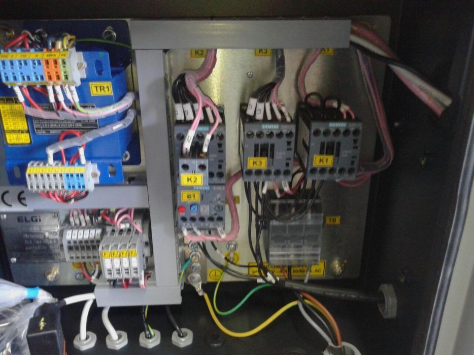 Compressor ar 7.5hp  parafusos novo ELGI 7.5 CV