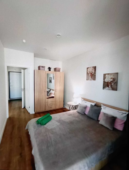 СВЕТ ! Посуточно Почасово Квартира Малый рынок Лахти Проспект Соборний