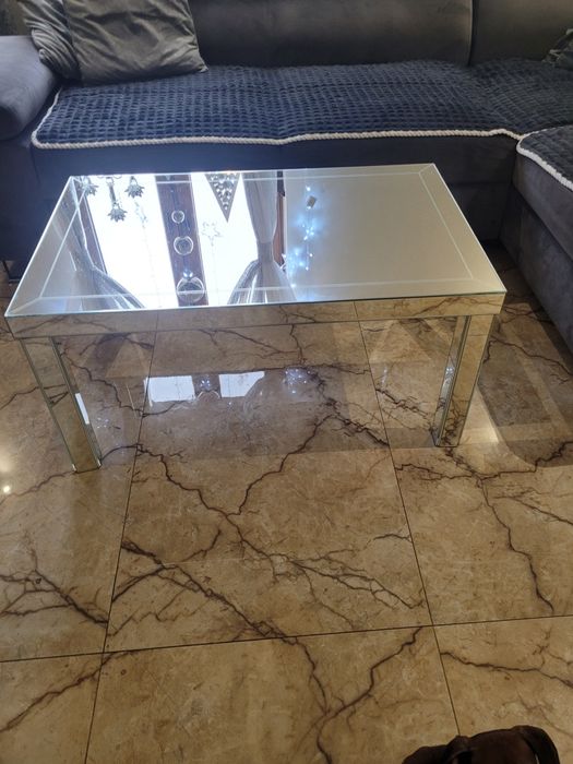 Lustrzany stolik kawowy Glamour